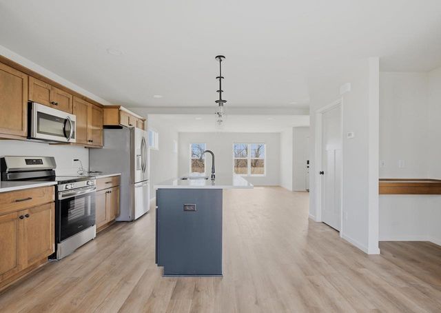 2540 Koshkonong Way, Sun Prairie, WI 53590