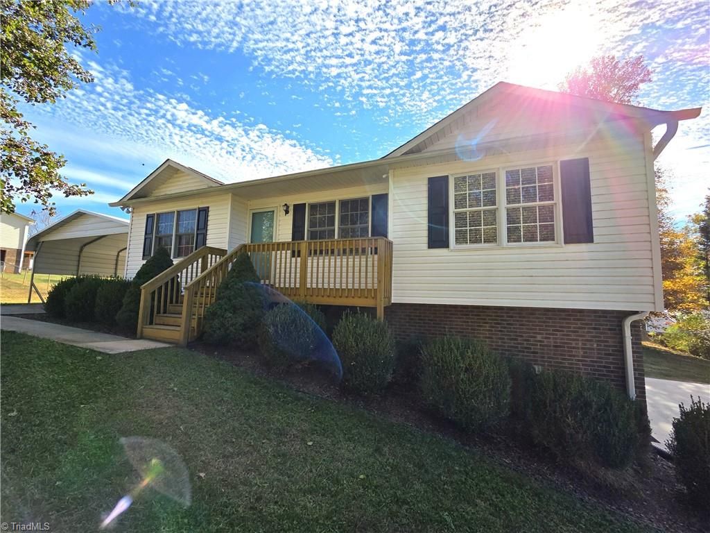 1249 Kentland Drive, King, NC 27021