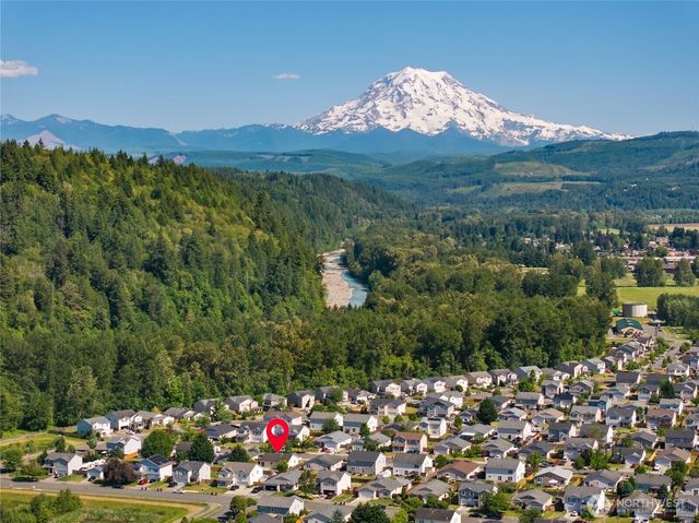 305 Nelsen Street NE, Orting, WA 98360