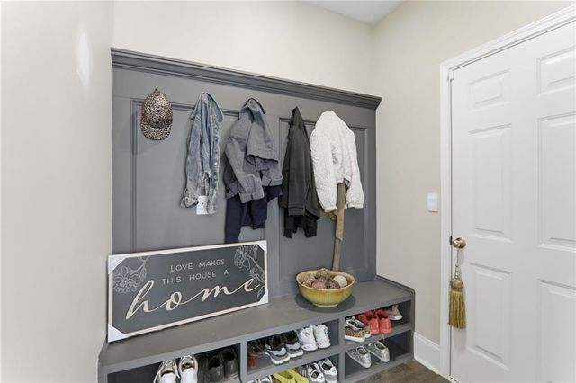 9872 Ashton Old Road, Douglasville, GA 30135