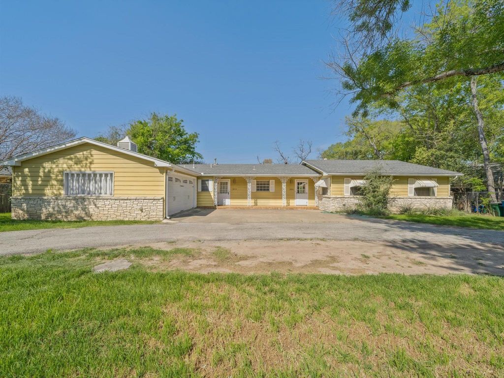 2326 Hartford RD, Austin, TX 78703