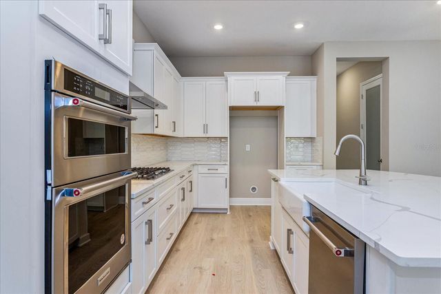 14261 CREST PALM AVENUE, Windermere, FL 34786