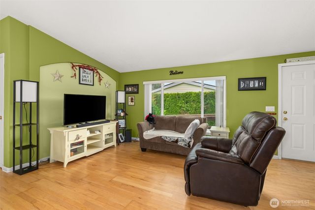 5252 52nd Lane SE, Lacey, WA 98503