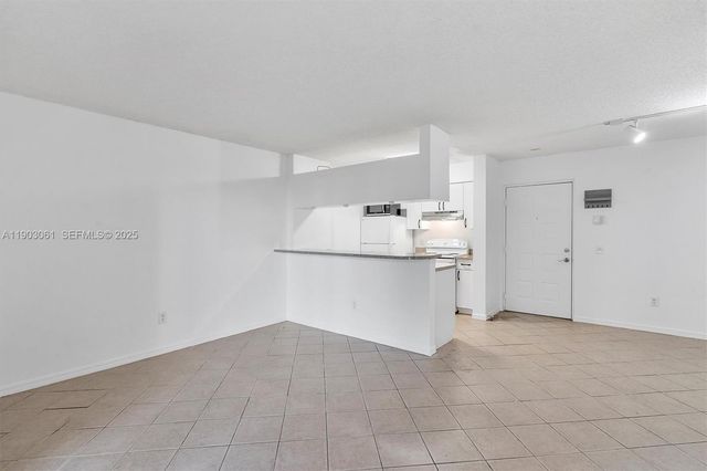 450 S Park Road 5105, Hollywood, FL 33021