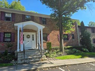 448 Somerset Drive H, Pearl River, NY 10965