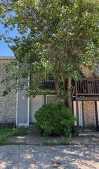 4429 Whispering Valley DR A, Austin, TX 78727