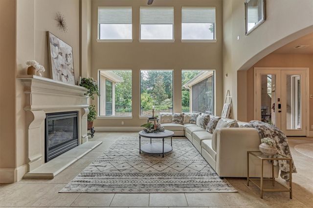 107 Sunridge Court, Montgomery, TX 77316