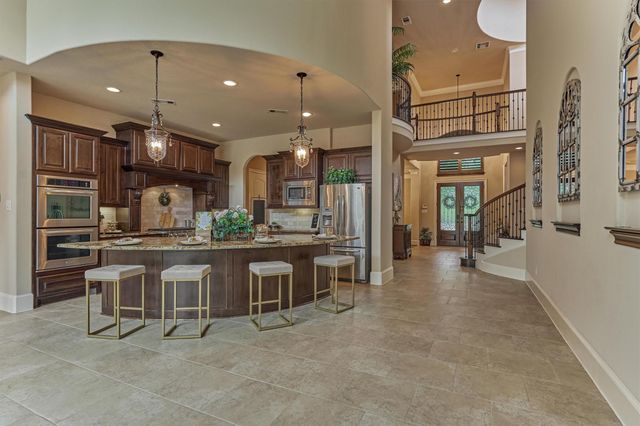 107 Sunridge Court, Montgomery, TX 77316