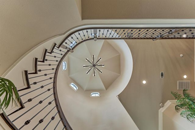 107 Sunridge Court, Montgomery, TX 77316