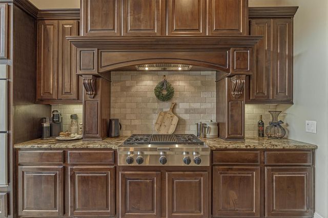 107 Sunridge Court, Montgomery, TX 77316