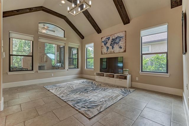 107 Sunridge Court, Montgomery, TX 77316