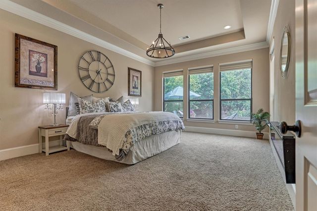 107 Sunridge Court, Montgomery, TX 77316