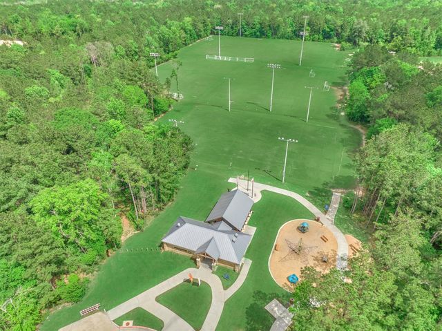 107 Sunridge Court, Montgomery, TX 77316