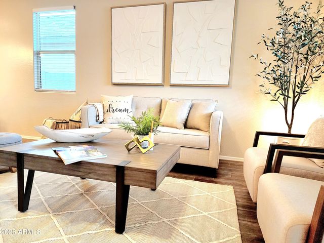 5256 W LEODRA Lane, Laveen, AZ 85339