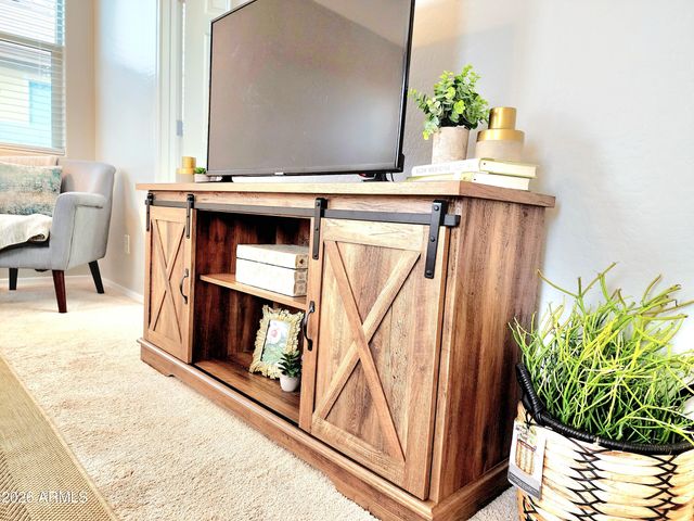 5256 W LEODRA Lane, Laveen, AZ 85339