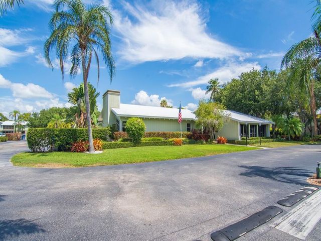 800 NW Fork Road 10-6, Stuart, FL 34994