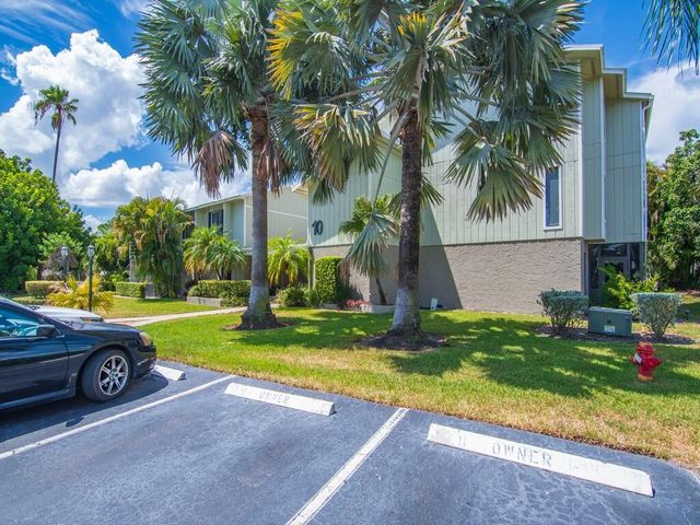 800 NW Fork Road 10-6, Stuart, FL 34994