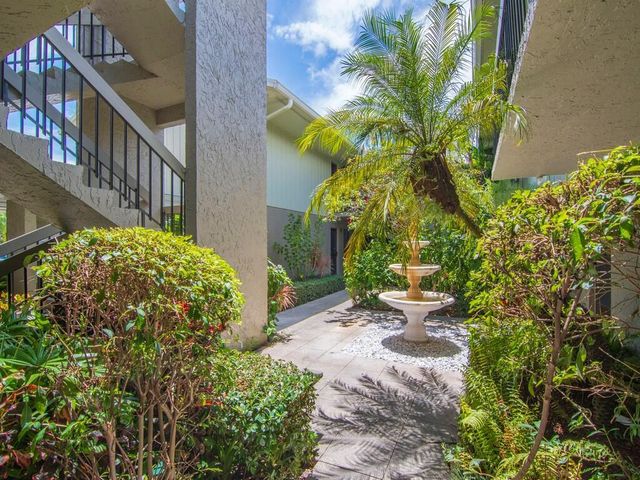 800 NW Fork Road 10-6, Stuart, FL 34994