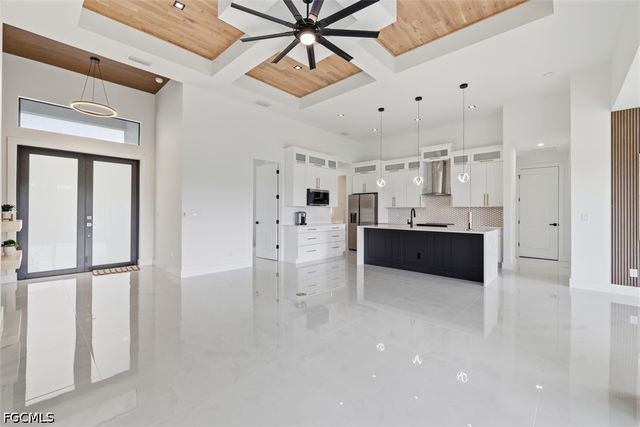 3000 11th ST W, Lehigh Acres, FL 33971