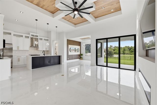 3000 11th ST W, Lehigh Acres, FL 33971
