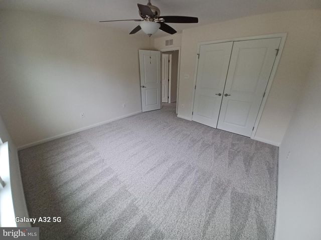 8209 HERALDRY DR, Severn, MD 21144