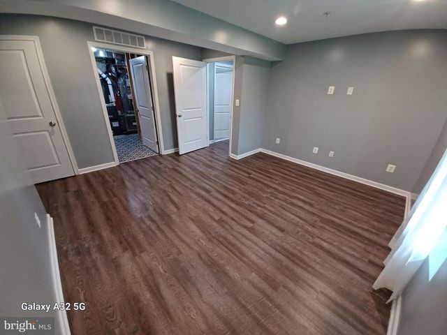 8209 HERALDRY DR, Severn, MD 21144