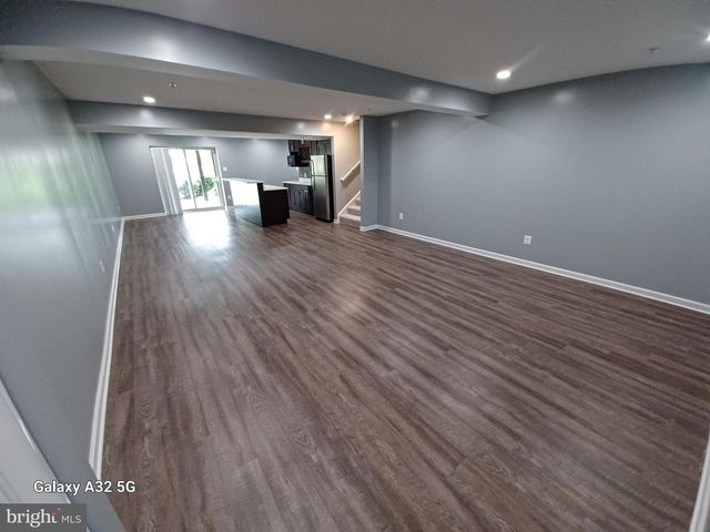 8209 HERALDRY DR, Severn, MD 21144