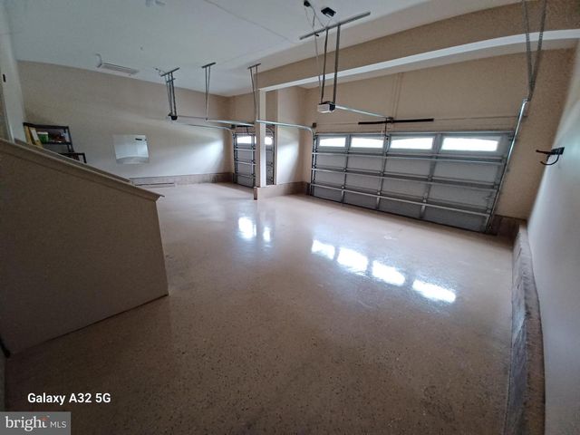 8209 HERALDRY DR, Severn, MD 21144