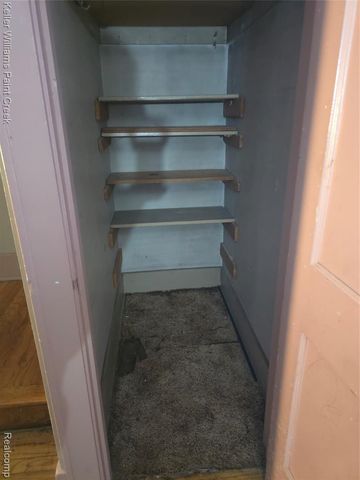 2410 Flushing Road, Flint, MI 48504