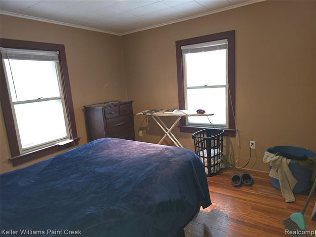 2410 Flushing Road, Flint, MI 48504