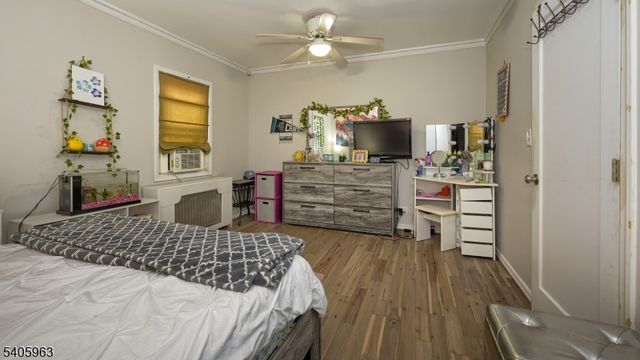 9 Scalza Ln, Lincoln Park Boro, NJ 07035