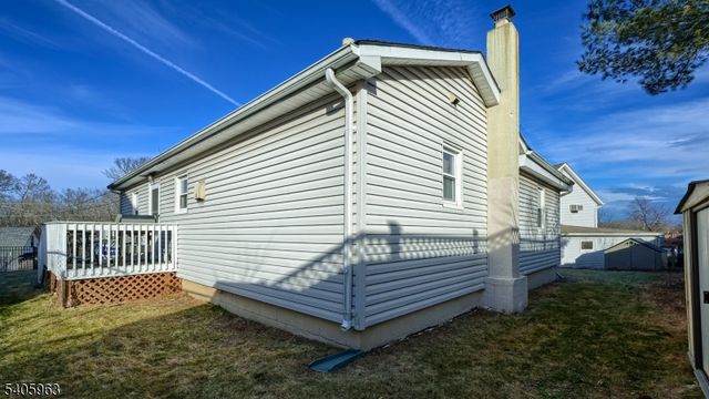 9 Scalza Ln, Lincoln Park Boro, NJ 07035