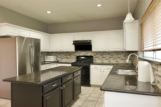 16306 Ash Point Lane, Sugar Land, TX 77498