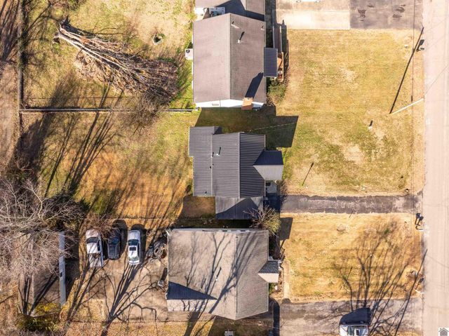 767 N 36th St, Paducah, KY 42001