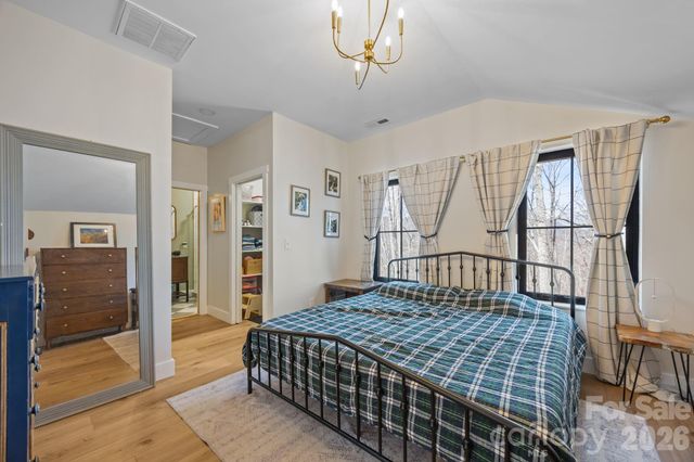 215 Ridgeway Road, Candler, NC 28715