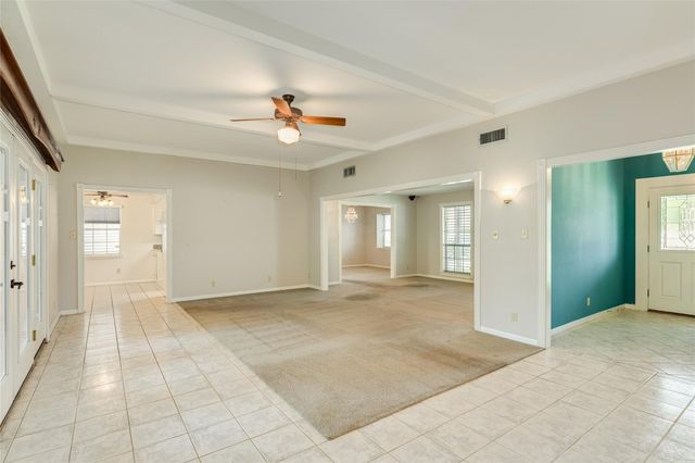 7721 Beluche Drive, Galveston, TX 77551