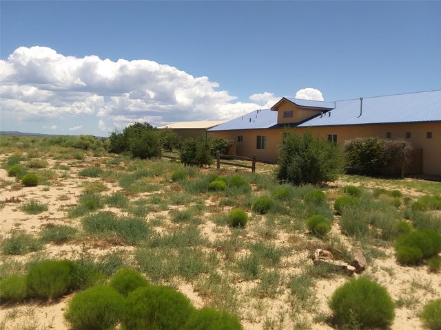 136 Calle Galisteo, Santa Fe, NM 87508