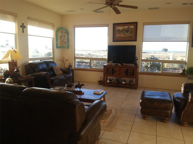 136 Calle Galisteo, Santa Fe, NM 87508