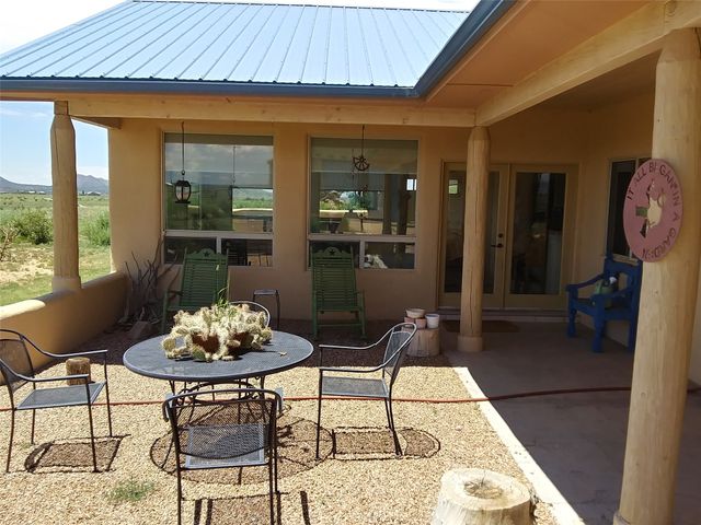 136 Calle Galisteo, Santa Fe, NM 87508