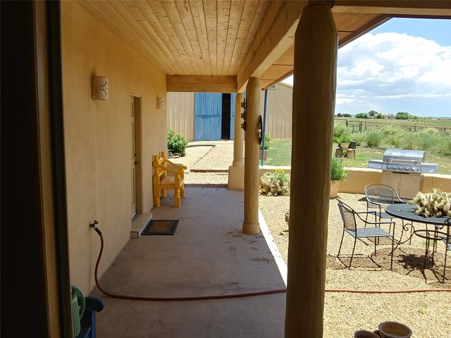 136 Calle Galisteo, Santa Fe, NM 87508