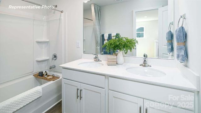 1550 Secrest Commons Drive, Monroe, NC 28112