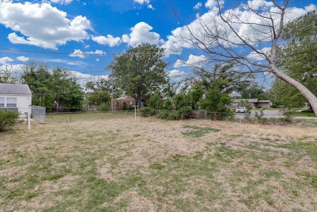 4551 S Walnut Ave, Wichita, KS 67217