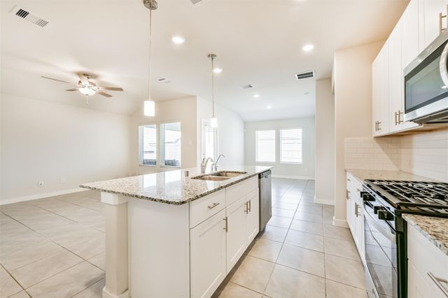 10406 Hermann Trace, Texas City, TX 77591