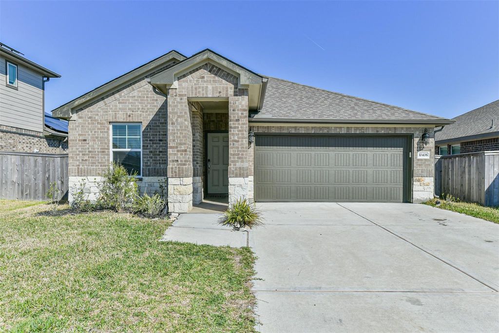 10406 Hermann Trace, Texas City, TX 77591