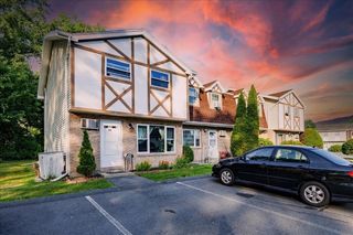 945 Riverside Dr 8A, Methuen, MA 01844