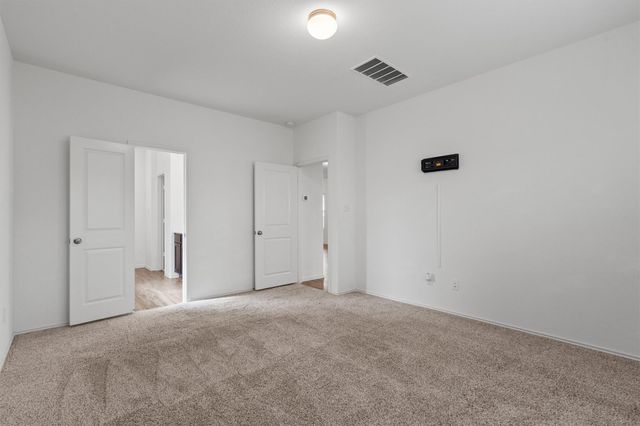 117 Guardian Angel CT, Jarrell, TX 76537