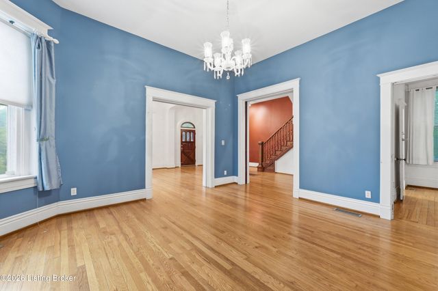 2037 Tyler Ln, Louisville, KY 40205