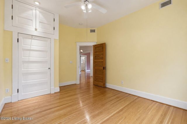 2037 Tyler Ln, Louisville, KY 40205