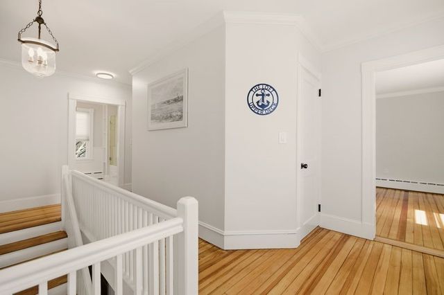8 Champlin Street, Newport, RI 02840