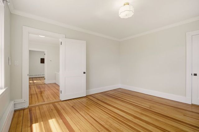 8 Champlin Street, Newport, RI 02840